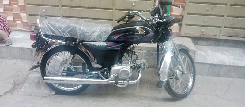 Honda CD 70 Bike just 1000 km Chali hui hai 4