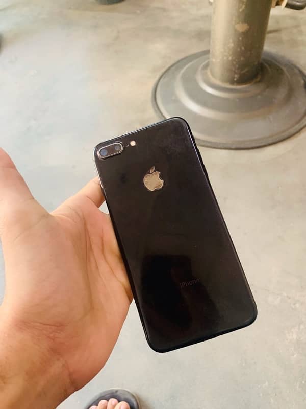 iphone 7plus pta approved 128gb 0