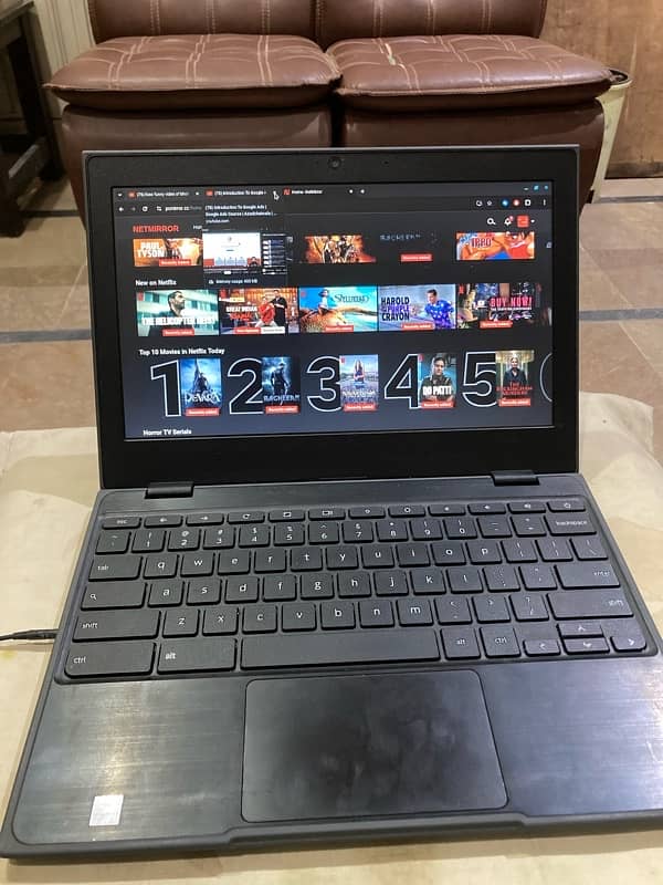 Lenovo Chromebook 100E 1