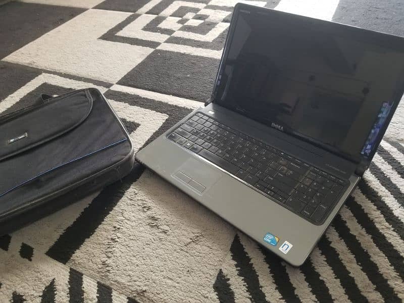 Dell laptop + Genuine bag + keyboard + headphone 2