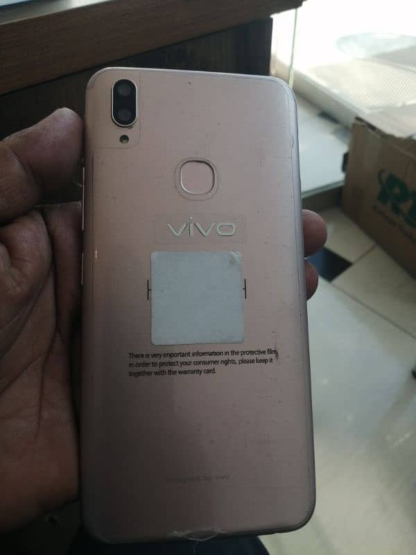 10500 Rs. mein VIVO Y85 MOBILE 0