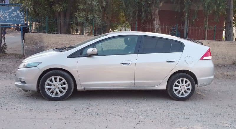 Honda Insight 10/14 Full Option  Genion Car look as Toyota Prius Aqua 2