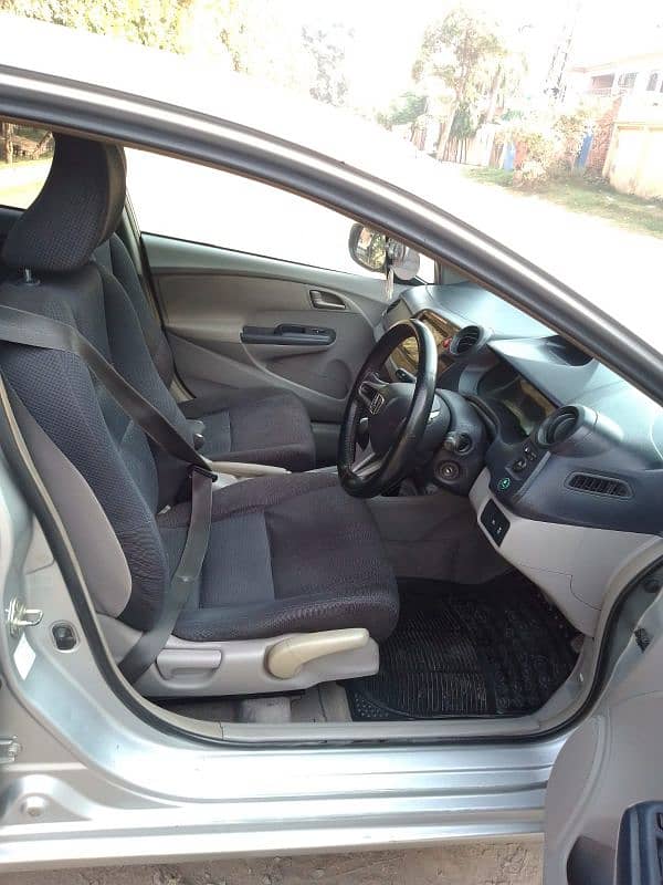 Honda Insight 10/14 Full Option  Genion Car look as Toyota Prius Aqua 4