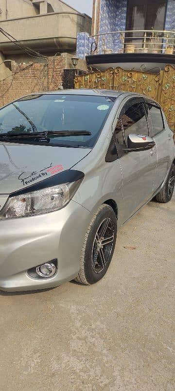 Toyota Vitz 2017 total original 17