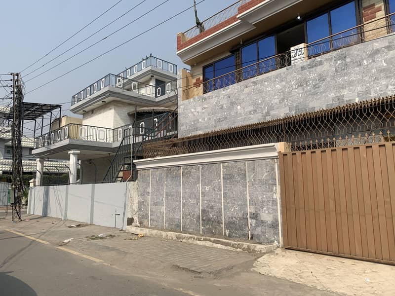 10 MARLA DOUBLE STORY HOUSE FOR SALE IN ALLAMA IQBAL TOWN 1