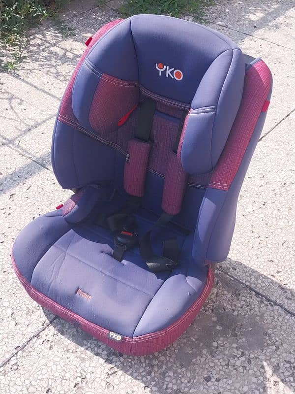 Car seat 3