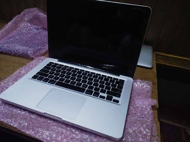 Macbook pro mid 2012 7