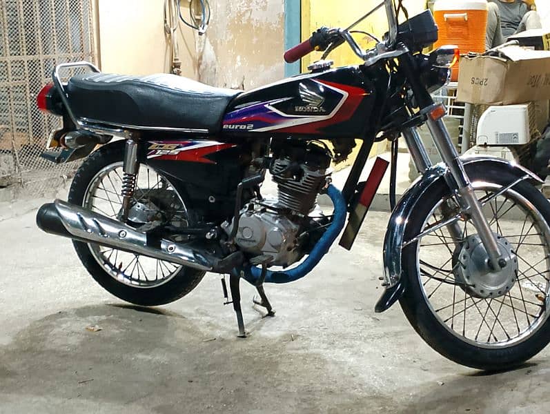 honda CG 125 model 2017 Karachi number 1