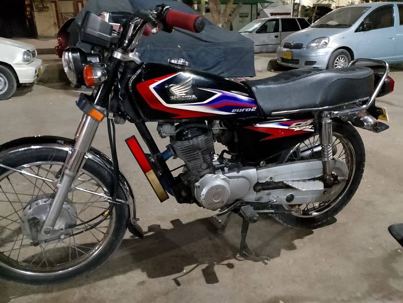 honda CG 125 model 2017 Karachi number 8