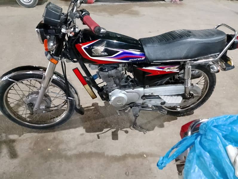 honda CG 125 model 2017 Karachi number 9