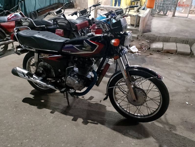 honda CG 125 model 2017 Karachi number 12