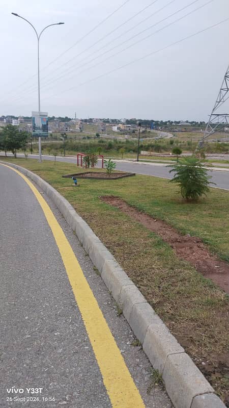 18 Marla Commercial Plot With ( Top Heighted Location & With 90 Foot Front )For Sale In B04,Central Commercial In , DHA Phase 05 , Islamabad 9