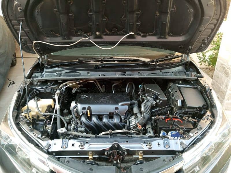 Toyota Corolla GLI 2016 Automatic Outclass Condition in DHA Karachi 7