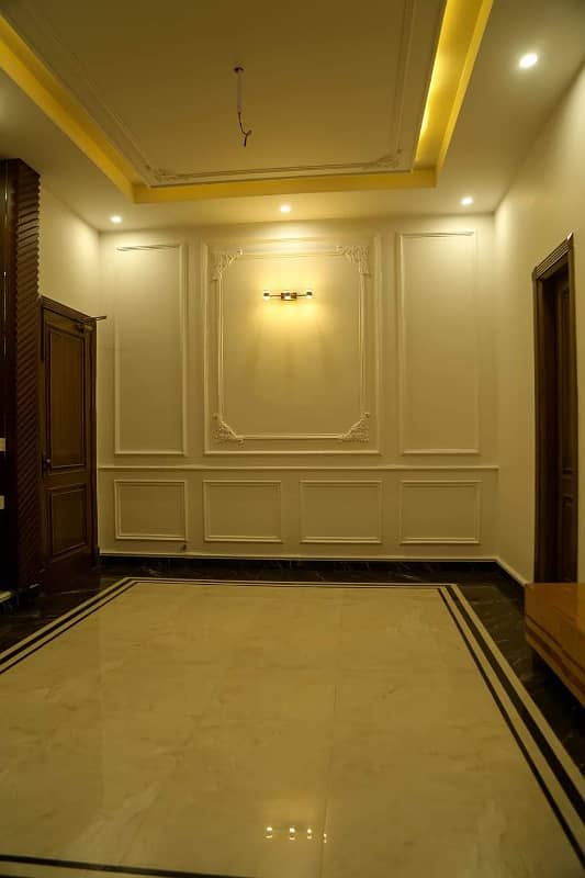 House For Rent in Wapda Town 8