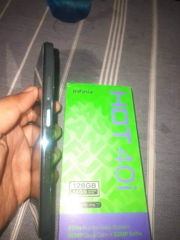 Infinix hot 40i complete box 9month 3