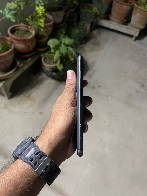 Iphone 8 Plus Non PTA 64GB 1