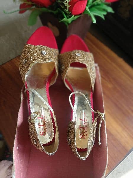 New wedding  fancy bridal sandals for sale at best price 1