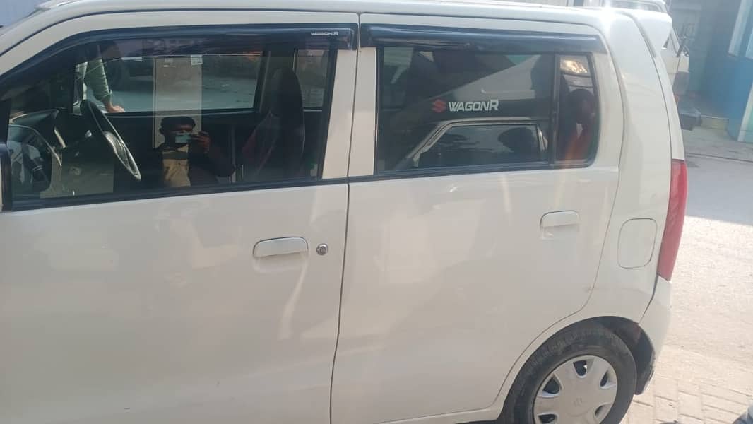 Suzuki Wagon R 2017 Model 2