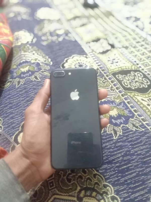 iPhone 8 Plus Non PTA, 64 GB, Lush Condition | WA: 03131672185 4