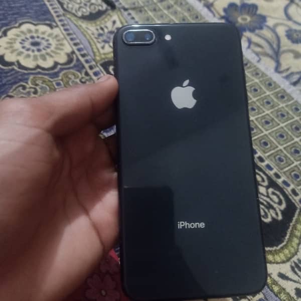 iPhone 8 Plus Non PTA, 64 GB, Lush Condition | WA: 03131672185 5