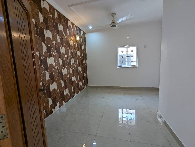 Brand New House With Basement For Sale 33