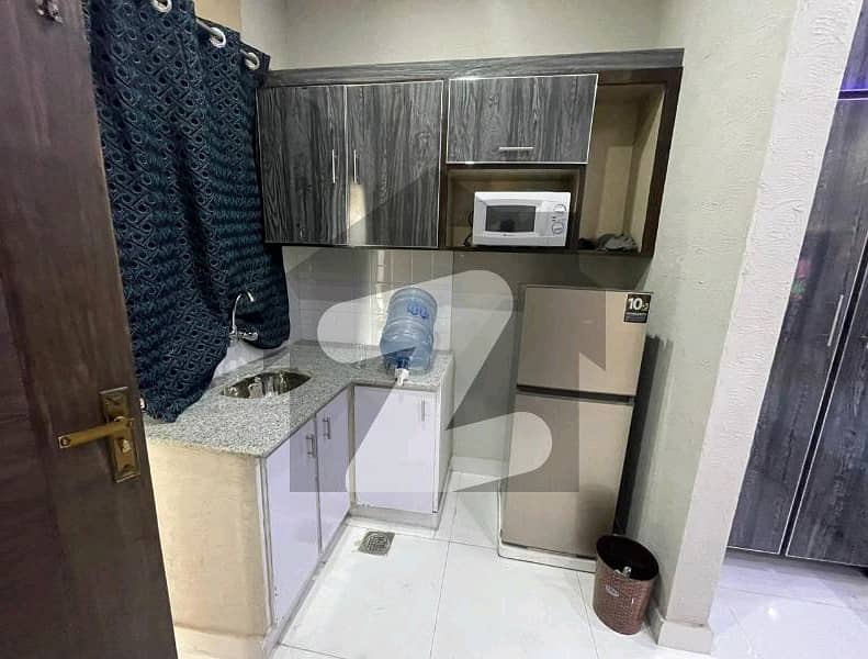 Luxury Fully Furnished Apartment For Sale In Subhan Plaza Block H3 Johar Town Near Emporium Mall Lahore 5