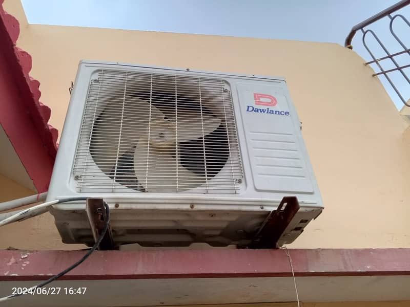 Dawlance 1 Ton Non Inverter AC Running Condition 3