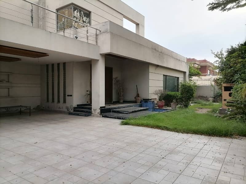 DHA Phase 3 - Block Y 2 Kanal House Up For Sale 14