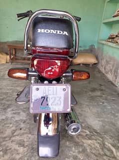 United 100cc Tanki tapay all original