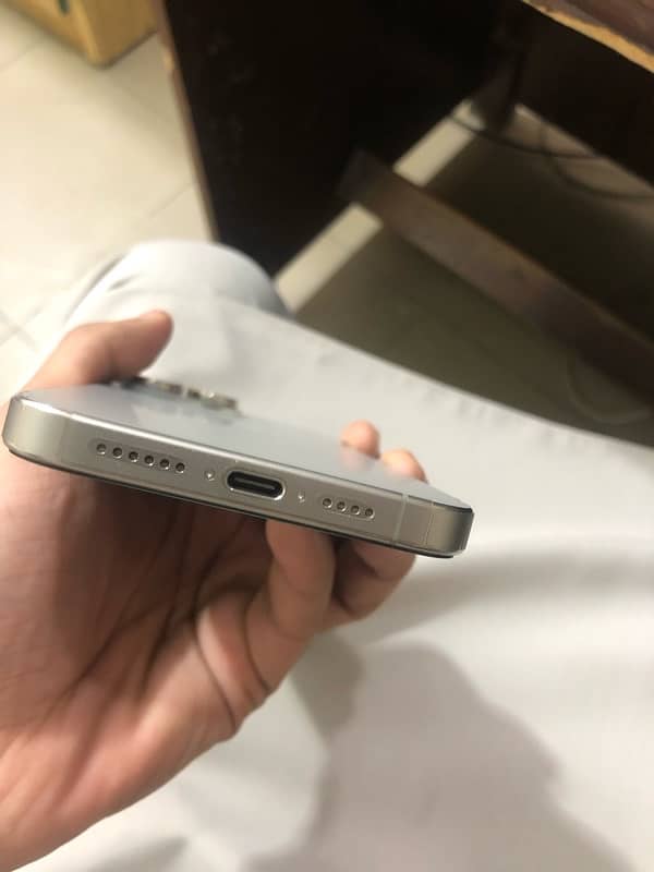 Iphone 15 Pro Max 256 GB 1