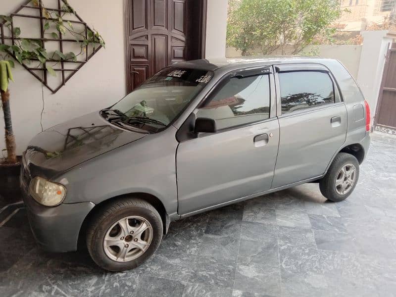 Suzuki Alto 2011 4