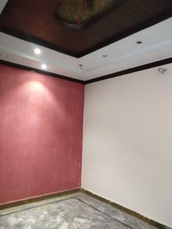 10 marla 1st floor for rent allama iqbal town lahore 1