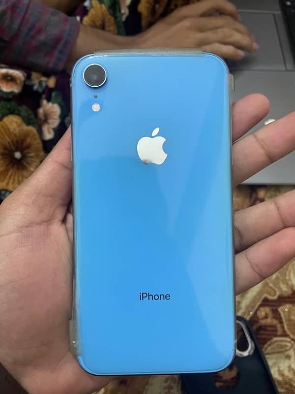 iphone xr non pta 64 gb 90% battery health waterpack condition 10by10 0