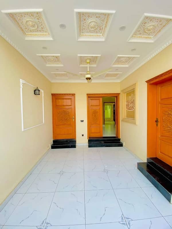 AA BLOCK 5 MARLA HOUSE FOR SALE BEAUTIFUL HOUSE NEAR FEROZ PUR ROAD 3