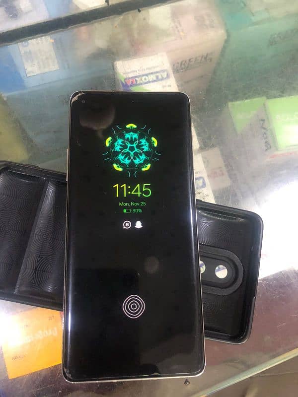 oneplus 8 10/10 condition all ok single sim life time pta 1