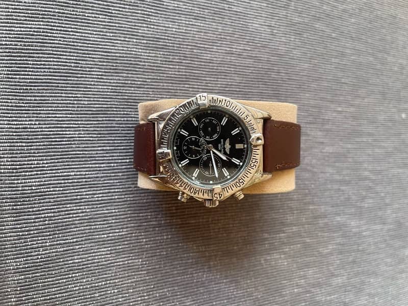 Breitling Wrist Watch 0