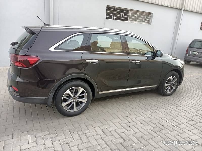 KIA Sorento 3.5 Imported 13