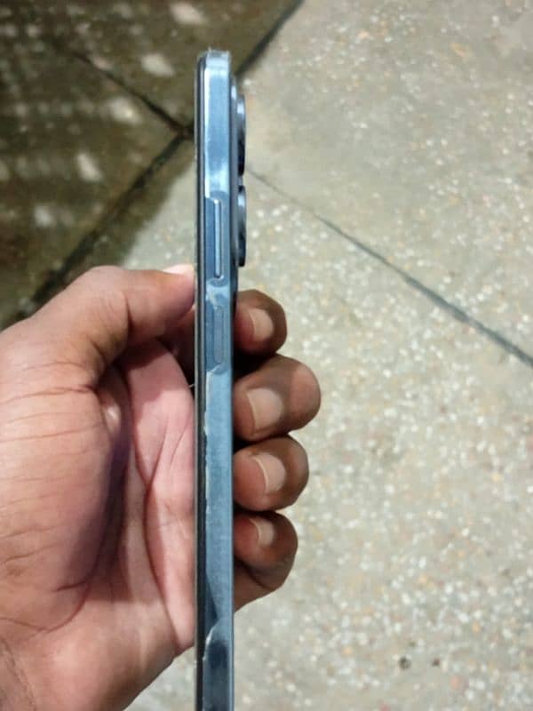 infinix hot 40 pro 8/256 condition 10/104 months warranty 1