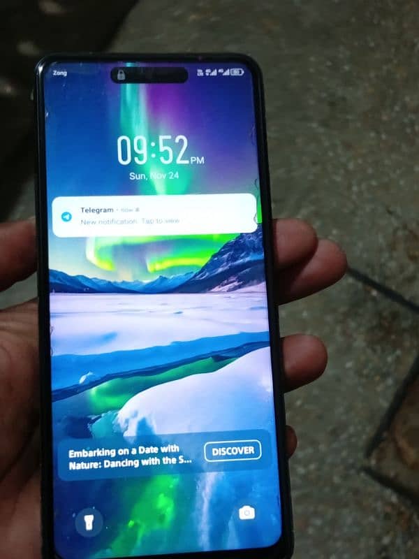 infinix hot 40 pro 8/256 condition 10/104 months warranty 2