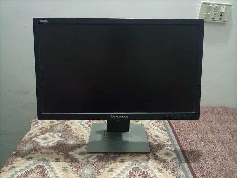 Lenovo 23-inch LED Monitor Full HD 1920 x 1080p DIsplay 1