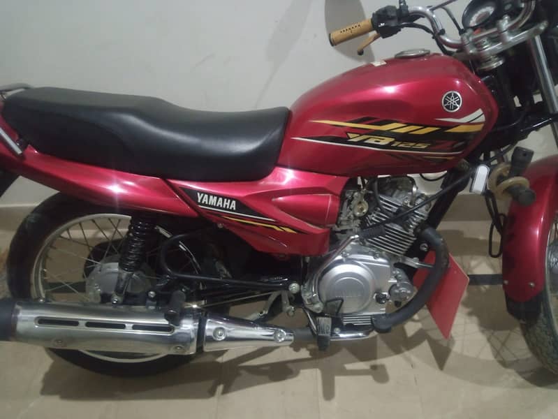 Yamaha YB 125Z 2023 5