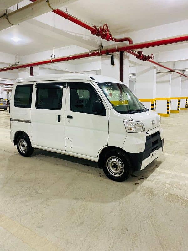 Daihatsu Hijet 2019 8