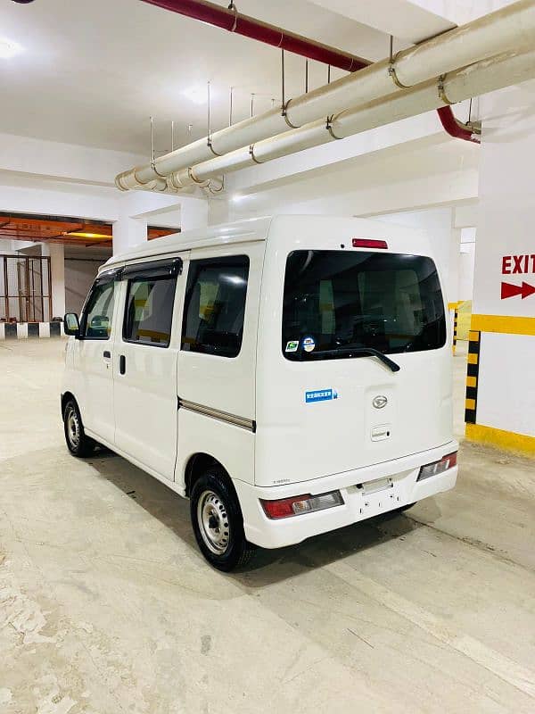 Daihatsu Hijet 2019 10