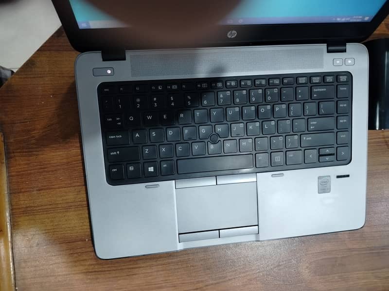 HP EliteBook 840 4