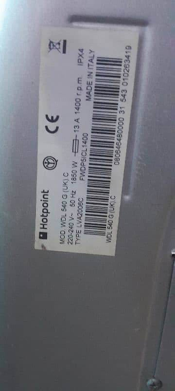 hotpoint wash and dry fully automatic machine italy. 3