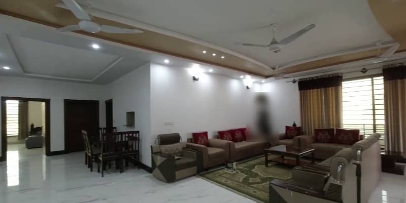 A Centrally Located House Is Available For sale In Islamabad 10