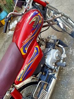 United 70cc red colour all Punjab number