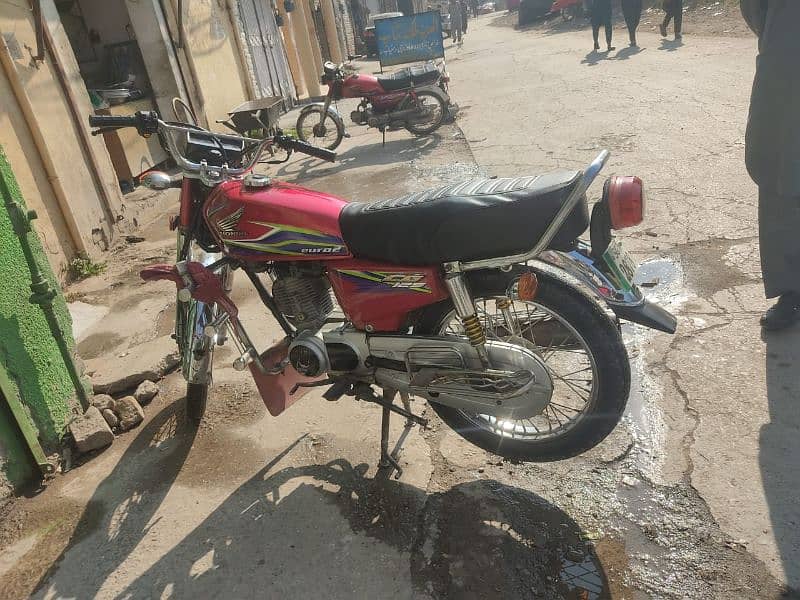 Honda CG 125 model 2017 biometric available 9