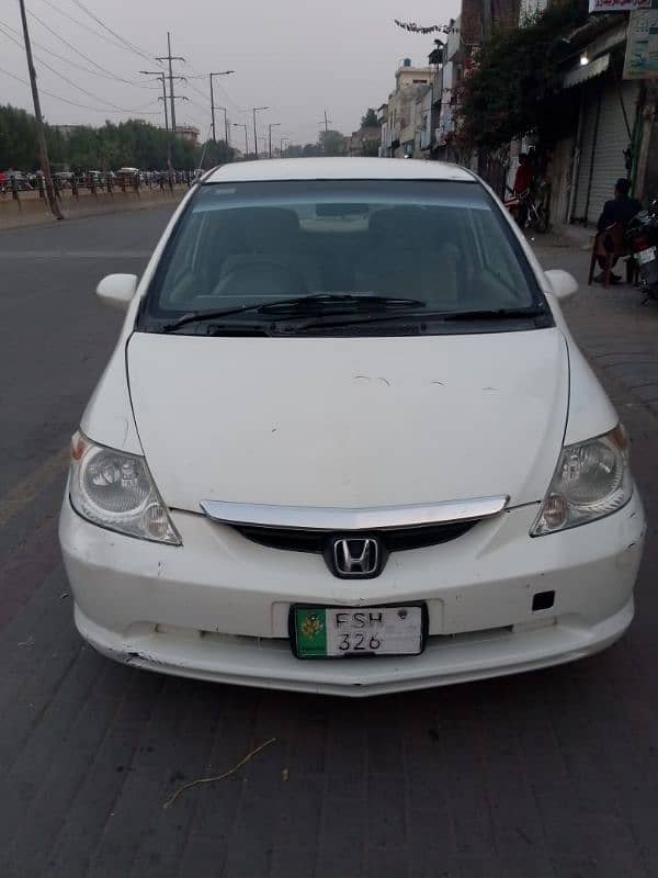 Honda City IDSI 2005 almost shawrd 1