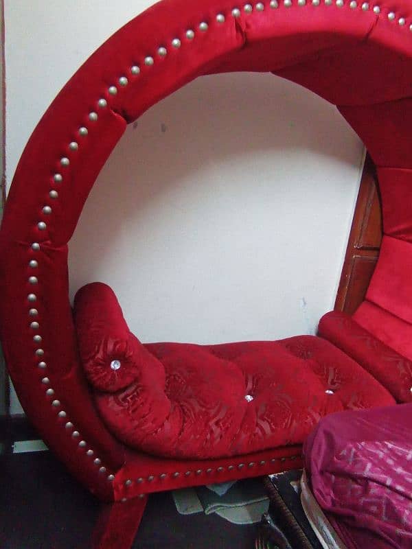 ring sofa 0